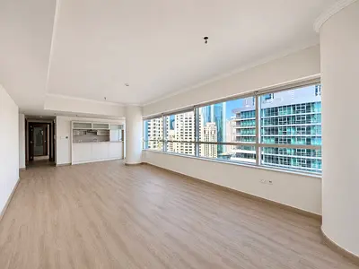 High Floor |Corner Unit | Marina and Skyline Views