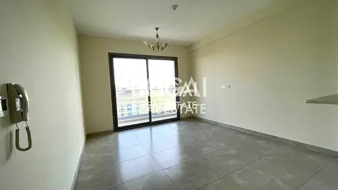 Available Now I Spacious I Multiple Cheques