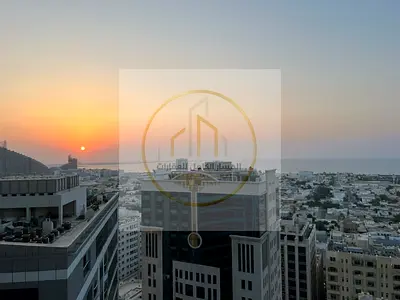 فخم 3 غرف وصالة بالبلو تاور - المجاز 3 - 3 غرف ماستر - إطلالات بحرية - جيم ومسبح وساونا وجاكوزي - 120 ألف