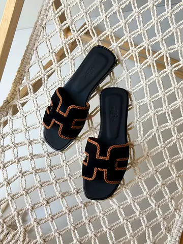 Hermes slipper
