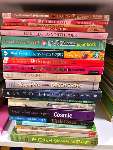 Bundle of 20 English Children & Teen Books