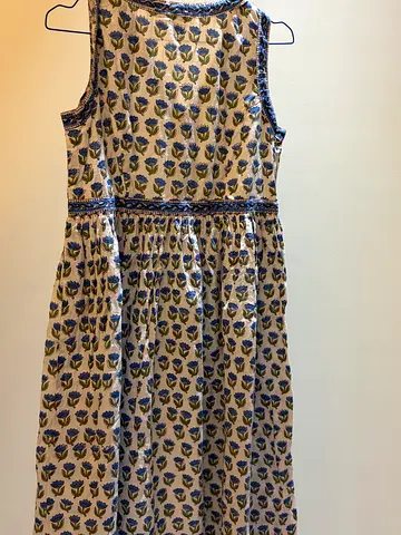 Lightweight sleeveless printed maxi dress, size unknown
