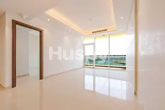 Distress Deal | Mid Floor | Lagoon View