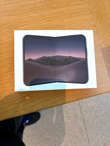 iPhone Duo pickup today at Mall of Emirates