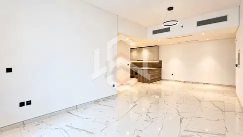 1-Bedroom Semi-Furnished in Royal Regency