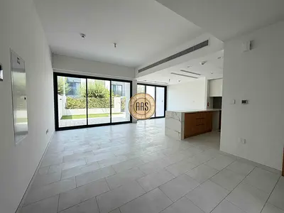 Hot Property 3BR Townhouse Villa For Rent in La Rosa Villanova