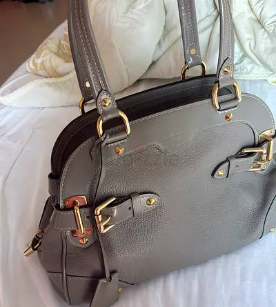 Louis Vuitton Suhali Le Radieux Verone Goatskin Leather Handbag – Taupe Grey