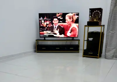 LG 55" UHD TV in excellent Condition - Mount/Stand Included with box