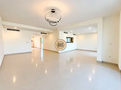 Luxurious 4bhk+maidroom villa//prime location//cheaper price
