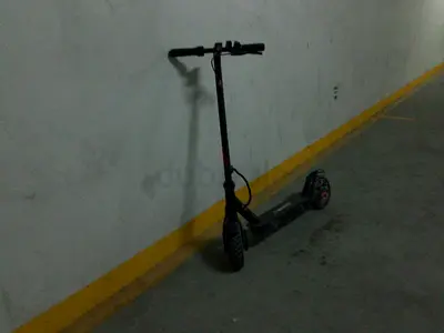 Used electric kick scooter - foldable urban scooter