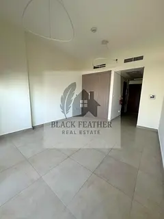 **CHiller and applainces Included*Studio+Balcony Azizi Shaista @ 44k