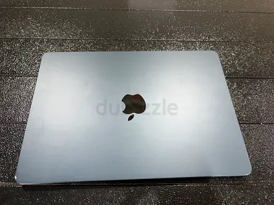 Apple MacBook (closed) - Space Blue 256 gb M4