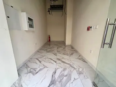 Spacious 6m Height Retail Shop | Mobile Market |No Commission