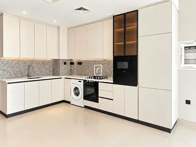 STUNNING 1BHK | FITTED KITCHEN | PREMIUM LIVING
