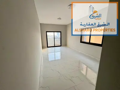 استوديو أول ساكن بمطبخ منفصل وبلكونة ومساحة واسعة وتكييف مركزي في الباهية عجمان