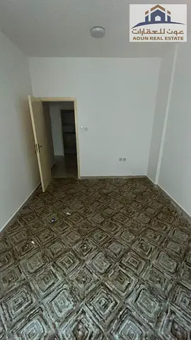 Apartment for annual rent, one bedroom and a living room in Al Qassimia