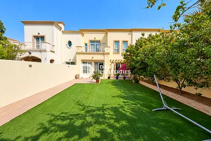 3 Bed Plus Maids | Park Facing | Landscaped Garden