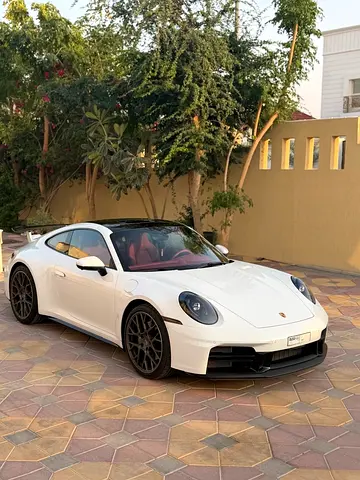 Porsche 911 Carrera 2026 GCC Specs