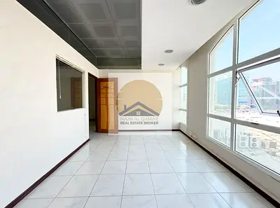 Luxurious office Fully fitted ,close to met@750sqft
