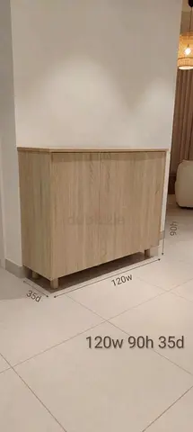 Light oak wooden cabinet / storage cupboard / shoe rack
