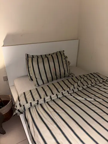 White single bed frame with headboard (good condition)