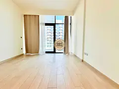 Spacious layout •• very hot offer •• Ready to move •• best layout •• open view