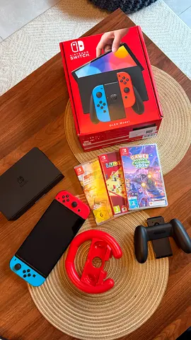 Nintendo Switch OLED Model – Full Set + 3 Games & Accessories
