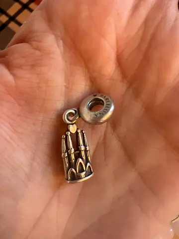 PANDORA charm original  Sagrada Familia