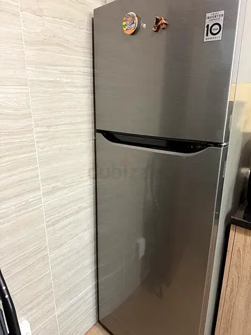 LG Smart Inverter Refrigerator – Excellent Condition