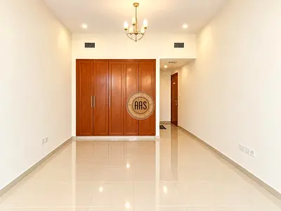 Luxury 1BR Apartment | Chiller Free | Prime Location
