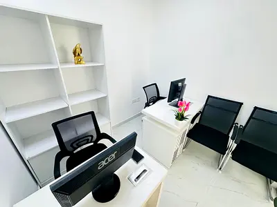 Modern Office for rent in Dubai | near to Metro Station