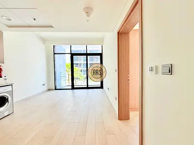 Luxurious & lavish 1bhk •• spacious layout •• very hot offer •• Ready to move