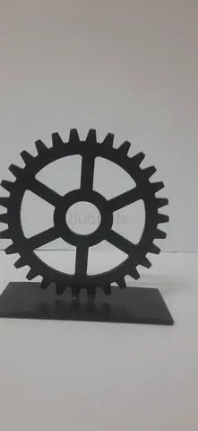 Metal Gear Sculpture Wall Decoration - Industrial Style