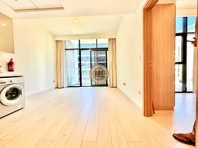 Hot Offer•Ready To Move•Semi-Furnished 1BHK With Pool View•4 Cheques