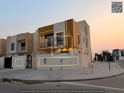 For sale: a fully furnished villa with a strategic location close to all services, schools, and sho