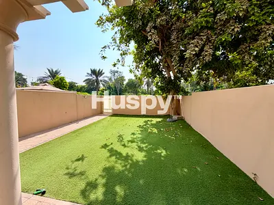 Exclusive Townhouse | Opposite Lake | Vacant