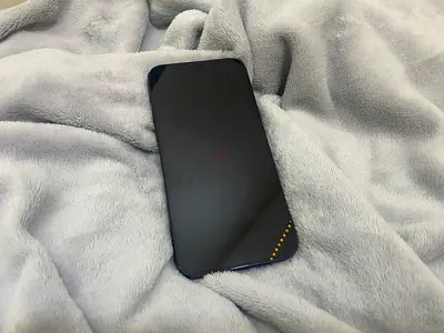 Iphone 12 icloud locked
