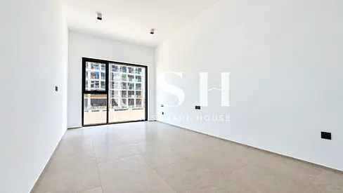 Vacant Studio | Spacious | Well Kept