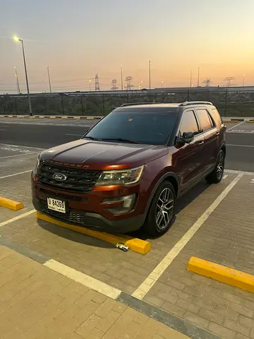 Ford Explorer Sport 2016 GCC Specs with full service history from Al-Tayer