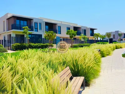 LUXURIOUS 4BHK+MAID's ROOM TOWNHOUSE|GREEN SUROUNDINGS|FLEXIBLE CHEQUES|READY TO MOVE IN