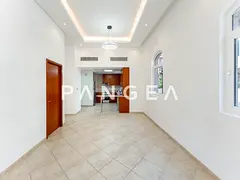 Vacant | Ground Floor | Kitchen Equipped