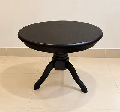 Round black wooden side table / coffee table - good condition