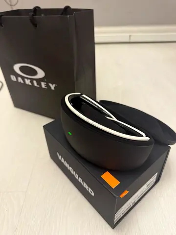 Oakley meta ai