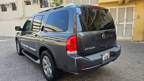 Nissan Armada 2011 LE FULL OPTION SUNROOF POWER SEAT CAMERA ALLOY WHEEL CRUISE CONTROL SPOILER