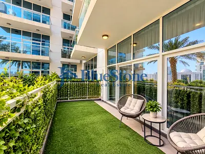 Spacious One Bed | At Podium | Vacant