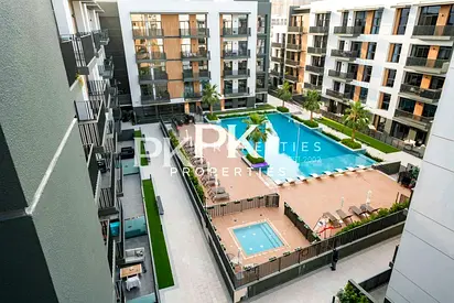 Well Maintained | Corner Unit | Pool View