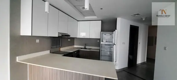 SPACIOUS 2BHK | FITTED KITCHEN | PARK VIEW