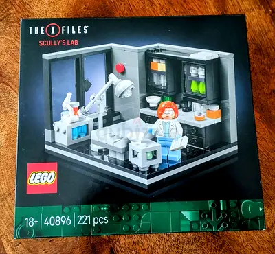 40896 - LEGO® Ideas The X-Files Scully's Lab(221pcs)