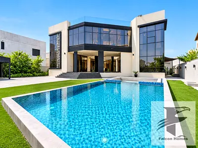 Modern 5BR Villa with Private Pool and Garden Area