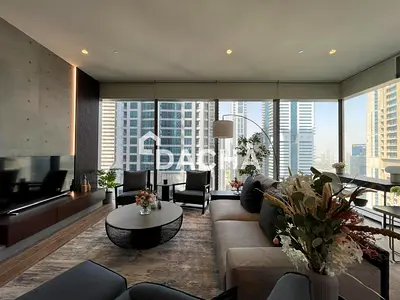 Fully Furnished | Vacant | Corner Unit